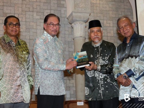 Anwar: Education must have soul and excellence