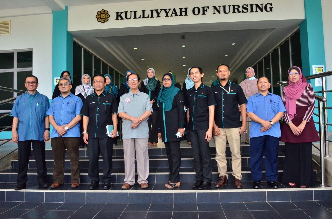 The Honorable Rector's visit to Kulliyyah of Nursing